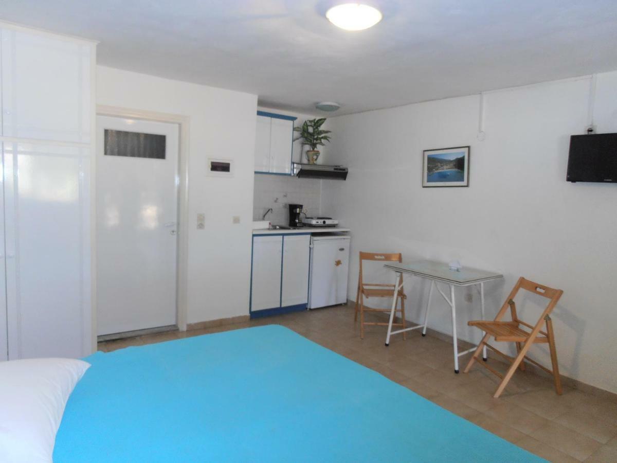 Ormos Drepanou Apartments Lygia  Exteriör bild